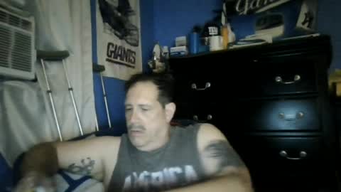 happyhappy4 online show from June 14, 4:03 am