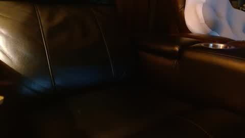 Snapshot of happyhogan1 chatting on January 28, 10:02 am Jhonassmann12 online show from January 28, 10:02 am
