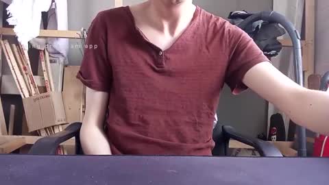 happytronco online show from September 13, 1:45 pm