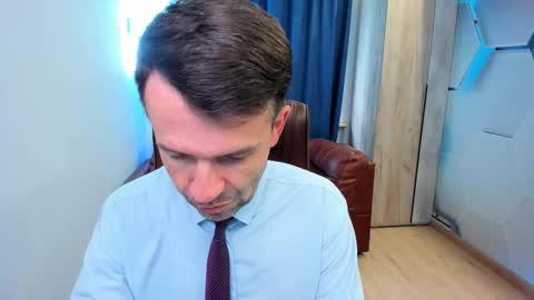 Snapshot of hard_and_juici chatting on September 14, 12:40 pm Steve online show from September 14, 12:40 pm