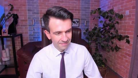 Snapshot of hard_and_juici chatting on January 14, 12:56 pm Steve online show from January 14, 12:56 pm