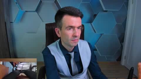 Steve online show from April 24, 12:40 pm