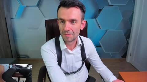 Steve online show from April 23, 12:29 pm