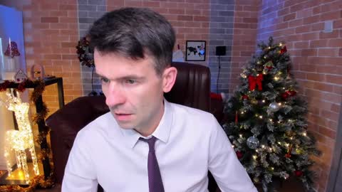 Snapshot of hard_and_juici chatting on January 5, 12:42 pm Steve online show from January 5, 12:42 pm