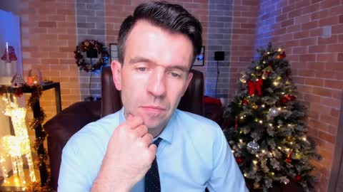Snapshot of hard_and_juici chatting on January 8, 12:58 pm Steve online show from January 8, 12:58 pm