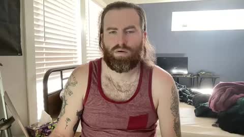 Snapshot of hard_irishman chatting on December 10, 7:00 pm Zach online show from December 10, 7:00 pm