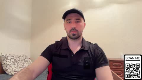 hard_to_obey online show from April 29, 6:14 pm