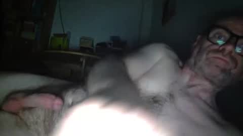 hardforhours_ online show from May 10, 10:22 pm