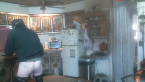 Snapshot of hardinhand44 chatting on January 14, 5:12 pm john nobles online show from January 14, 5:12 pm