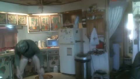 Snapshot of hardinhand44 chatting on January 19, 5:07 pm john nobles online show from January 19, 5:07 pm