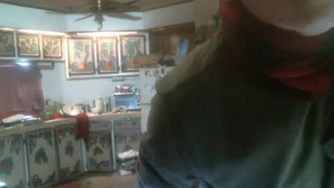 Snapshot of hardinhand44 chatting on January 26, 5:44 pm john nobles online show from January 26, 5:44 pm