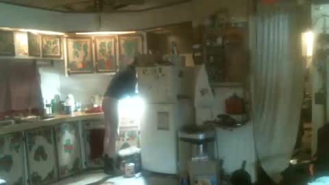 Snapshot of hardinhand44 chatting on January 30, 11:13 pm john nobles online show from January 30, 11:13 pm