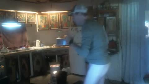 Snapshot of hardinhand44 chatting on December 5, 6:56 pm john nobles online show from December 5, 6:56 pm