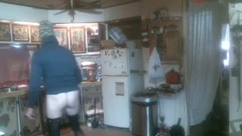 Snapshot of hardinhand44 chatting on January 28, 4:30 pm john nobles online show from January 28, 4:30 pm