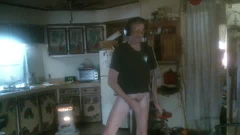 Snapshot of hardinhand44 chatting on March 7, 8:22 pm john nobles online show from March 7, 8:22 pm