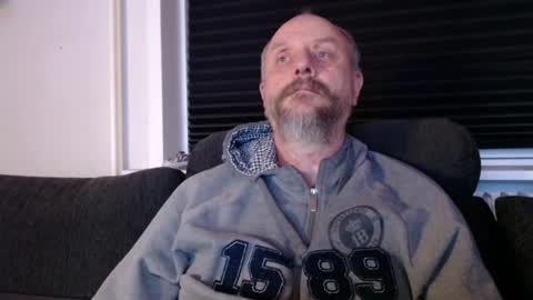 MrLazy online show from December 20, 6:15 pm