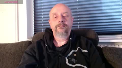 Snapshot of hardmrlazy chatting on September 15, 10:38 am MrLazy online show from September 15, 10:38 am