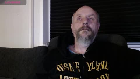 Snapshot of hardmrlazy chatting on October 19, 7:39 pm MrLazy online show from October 19, 7:39 pm