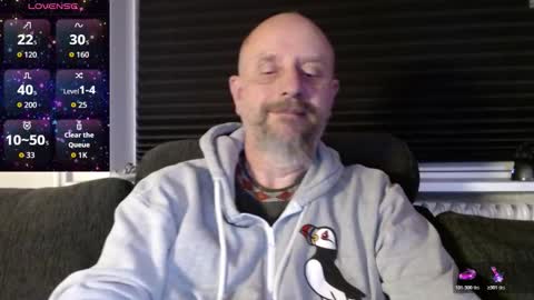 Snapshot of hardmrlazy chatting on October 30, 5:58 pm MrLazy online show from October 30, 5:58 pm