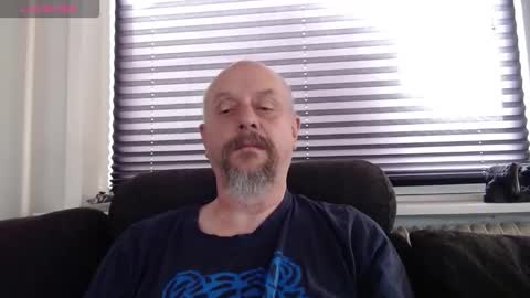Snapshot of hardmrlazy chatting on September 16, 12:17 pm MrLazy online show from September 16, 12:17 pm