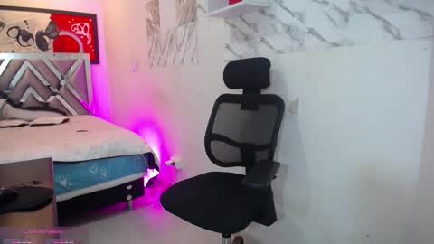 Andres Dean online show from March 1, 1:05 am