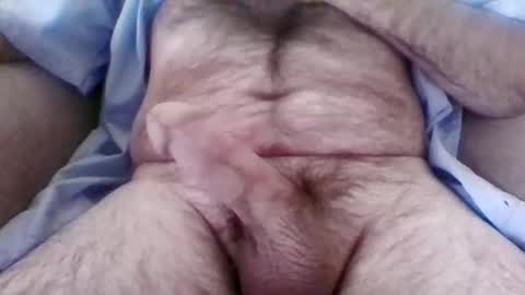 Snapshot of hardtimeplaytime chatting on January 4, 7:44 pm hardtimeplaytime online show from January 4, 7:44 pm