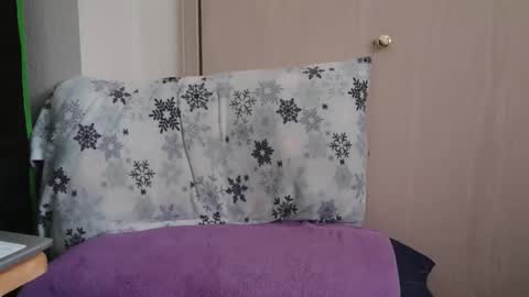 hardup57 online show from January 31, 11:25 pm