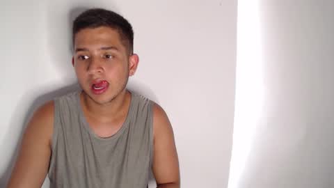 Snapshot of harold_18_ chatting on October 15, 7:54 pm harold_18_ online show from October 15, 7:54 pm