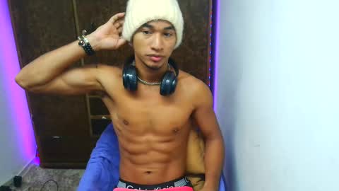 david escobarz insta..gram online show from October 25, 12:07 pm