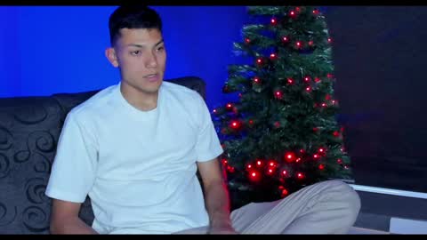 Snapshot of harrydavidsonx chatting on December 27, 6:53 pm ... online show from December 27, 6:53 pm