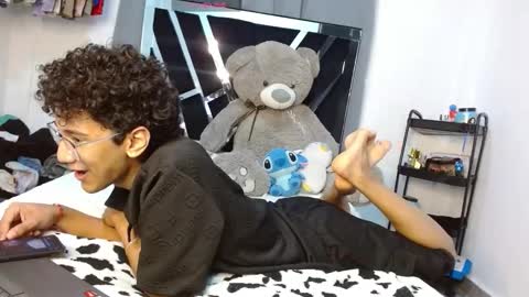 HARRY online show from February 19, 6:15 pm