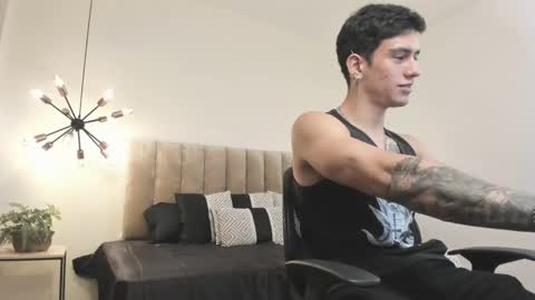 Harry Jones online show from March 8, 5:30 pm