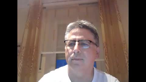 Snapshot of hartl67 chatting on December 21, 3:53 pm hartl67 online show from December 21, 3:53 pm