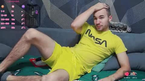 Snapshot of harvey_ren chatting on October 26, 9:39 pm Harvey online show from October 26, 9:39 pm