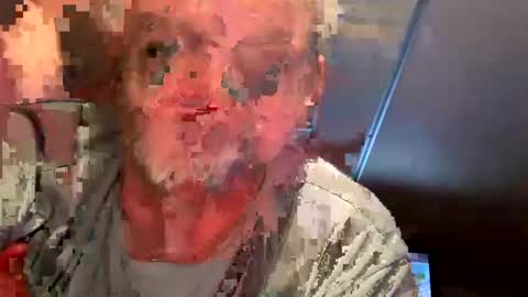 hawks2113 online show from December 22, 11:31 pm