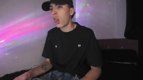 heellboy_ online show from May 25, 4:07 am
