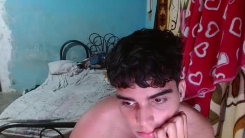 heiker__ online show from June 5, 2:05 am