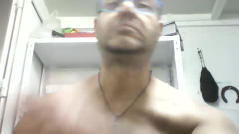 Snapshot of heistt chatting on October 1, 8:24 pm Heist Stein online show from October 1, 8:24 pm