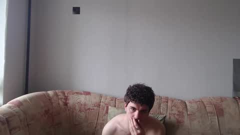 Snapshot of hellish_sugar chatting on February 9, 8:22 am Remy online show from February 9, 8:22 am