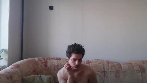 Snapshot of hellish_sugar chatting on February 21, 7:12 am Remy online show from February 21, 7:12 am