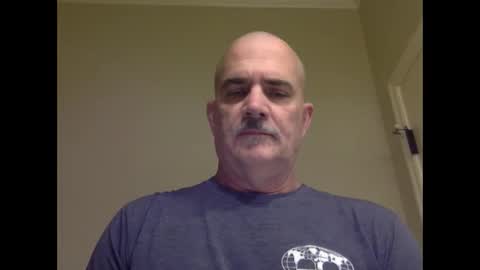 Snapshot of helloitsme969 chatting on October 3, 6:46 pm helloitsme969 online show from October 3, 6:46 pm