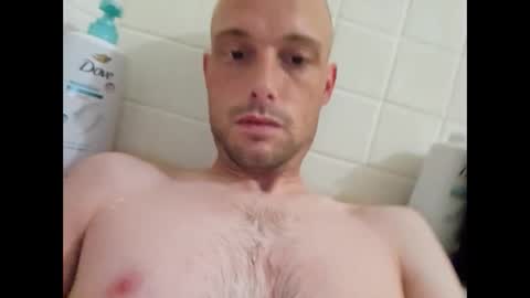 helloladysandgents online show from April 23, 3:03 pm