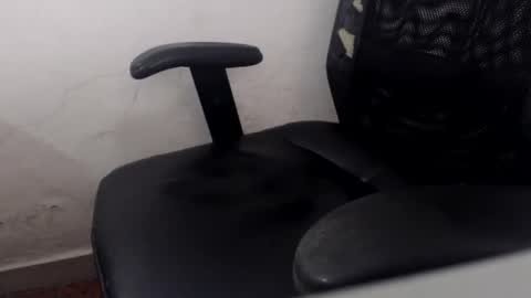 HELLVERG69 online show from December 10, 3:19 am