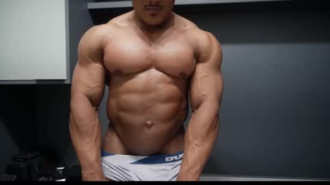 Henri online show from March 7, 10:40 pm