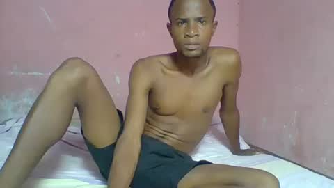 Adrian Honey online show from December 10, 5:28 am