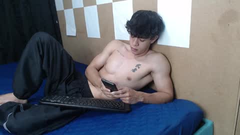 HENRY GANDY online show from February 6, 1:32 pm