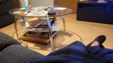 Henrybones online show from October 19, 6:07 am