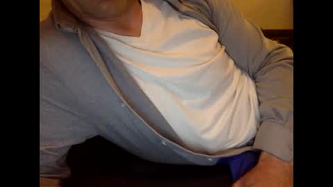 Henryhipster  sub  spank useme new Europe Twink kiss first fit kinky naughty online show from May 12, 11:02 pm