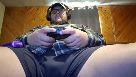 Hereforbootyyyy online show from May 3, 11:57 am