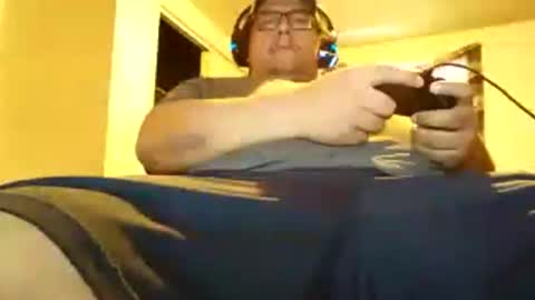 Hereforbootyyyy online show from December 31, 5:18 pm